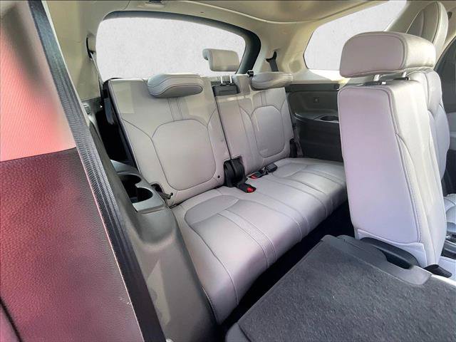 Used 2025 Honda Pilot Touring image 30