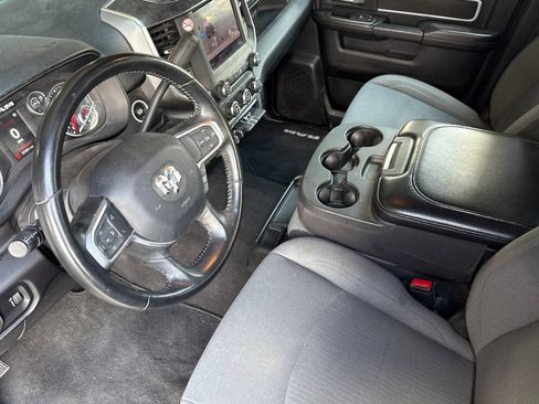 Used 2024 RAM 2500 Big Horn AWD/4WD image 10