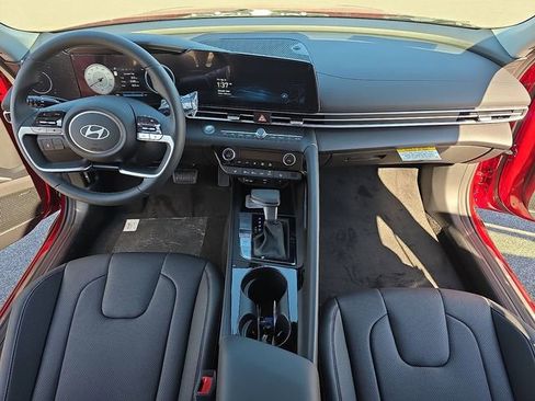 New 2026 Hyundai Elantra Limited FWD image 18