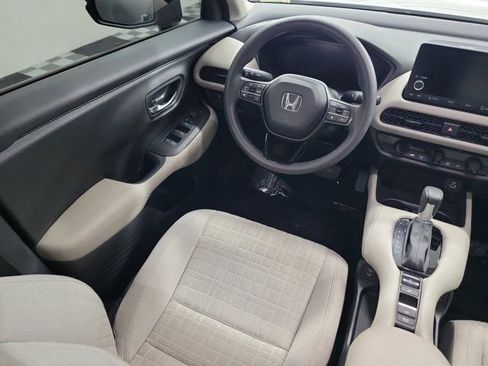 Certified 2025 Honda HR-V LX image 14