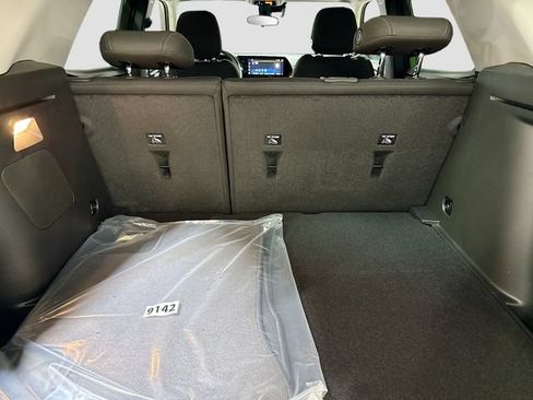 Used 2026 Chevrolet TrailBlazer LT FWD image 25