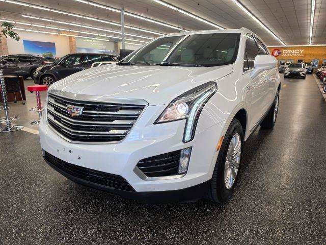 Used 2018 Cadillac XT5 AWD image 2
