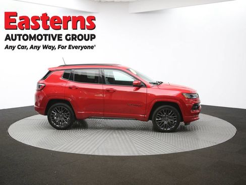 Used 2023 Jeep Compass Limited image 47