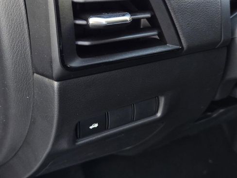 New 2026 Nissan Sentra SV image 17