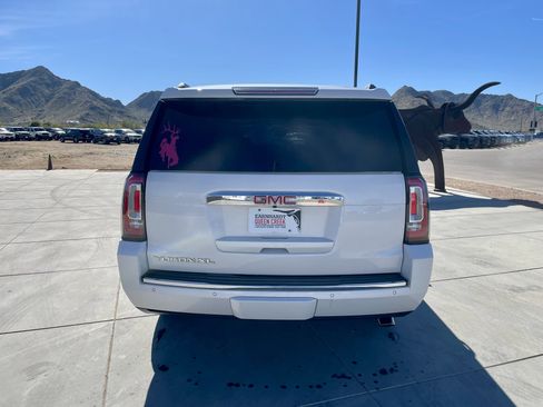 Used 2017 GMC Yukon XL Denali w/ Open Road Package image 4