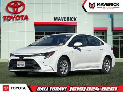 Used 2024 Toyota Corolla LE image 1