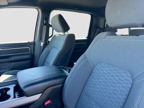 Used 2025 RAM 1500 Big Horn AWD/4WD image 22