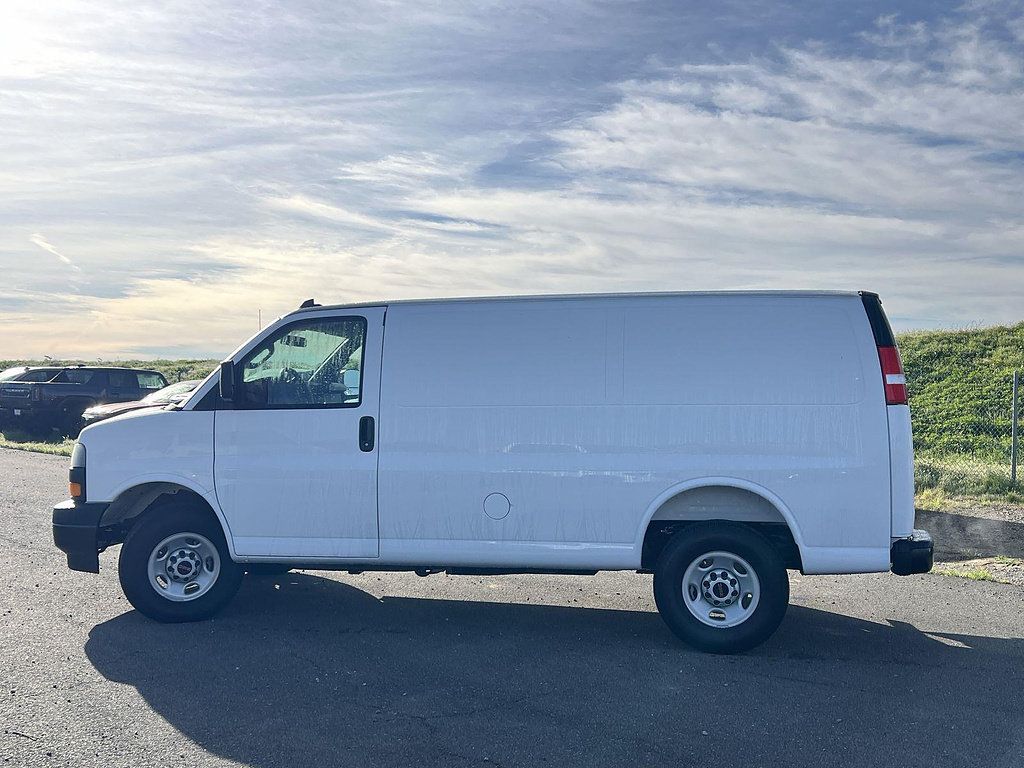 New 2026 GMC Savana 2500 w/ Driver Convenience Package RWD image 6