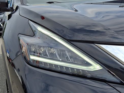 Certified 2023 Nissan Murano SL w/ SL Moonroof Package AWD/4WD image 10