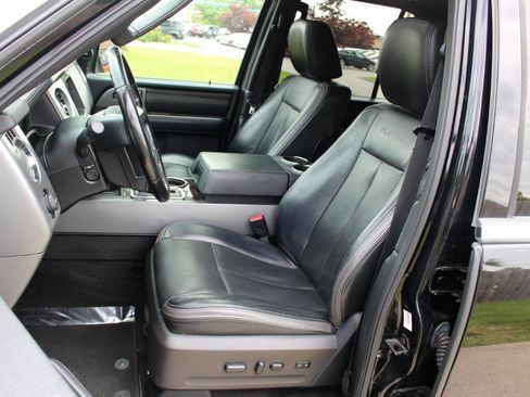 Used 2016 Ford Expedition Platinum AWD/4WD image 15