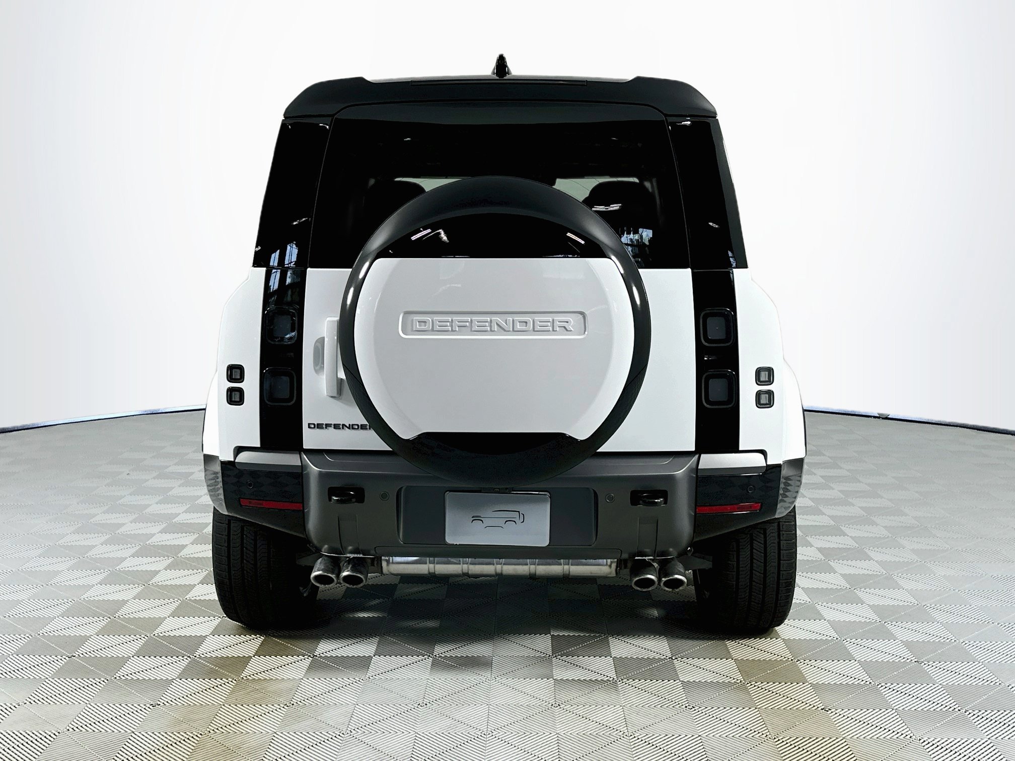 New 2026 Land Rover Defender 110 V8 AWD/4WD image 6