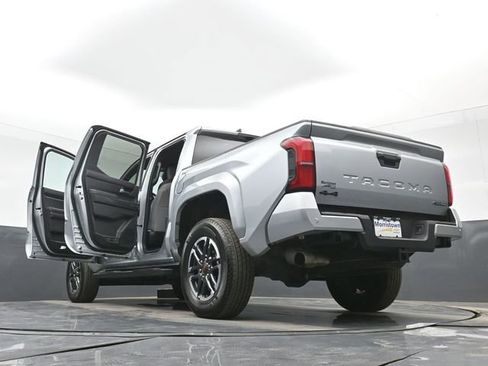 Used 2025 Toyota Tacoma TRD Sport w/ TRD Sport Upgrade Package AWD/4WD image 57