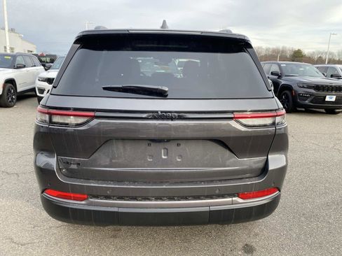 New 2026 Jeep Grand Cherokee Limited w/ Limited Altitude Package image 5