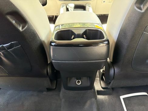 Used 2023 Kia Telluride S w/ S Sunroof Package AWD/4WD image 29