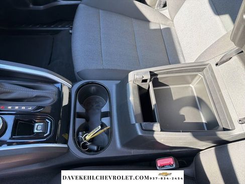 Used 2024 Chevrolet Colorado Trail Boss w/ Technology Package image 13