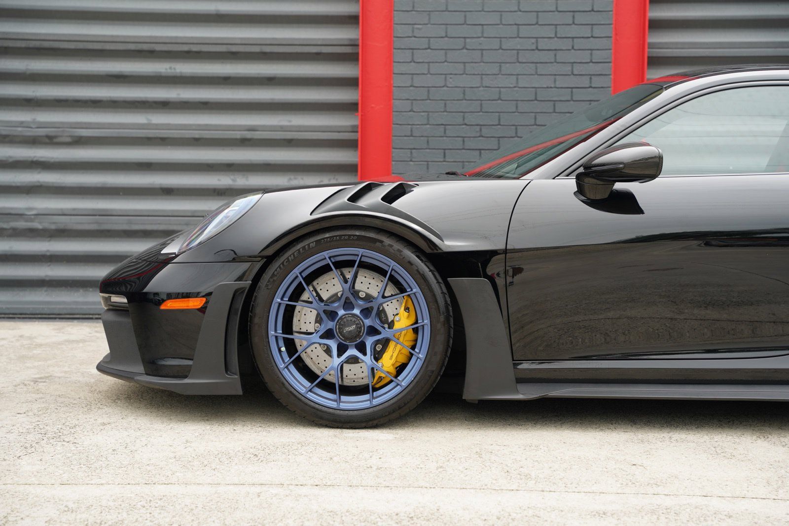 Used 2024 Porsche 911 GT3 RS RWD image 6