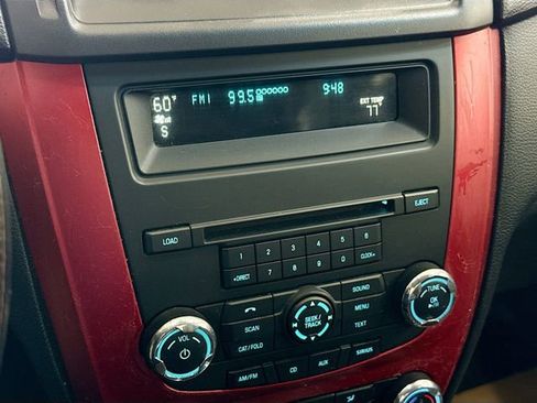 Used 2010 Ford Fusion Sport FWD image 11