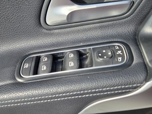 Used 2020 Mercedes-Benz A 220 image 30