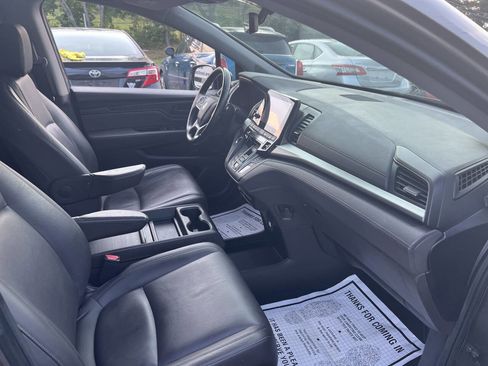 Used 2018 Honda Odyssey Touring image 10