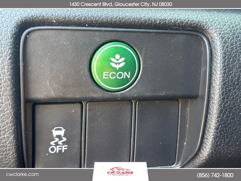 Used 2017 Honda Accord Sport Special Edition image 18