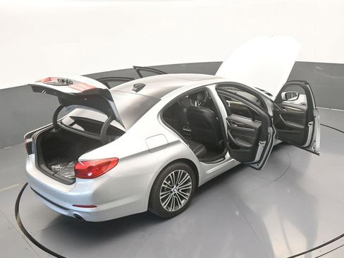 Used 2020 BMW 530i w/ Convenience Package image 68