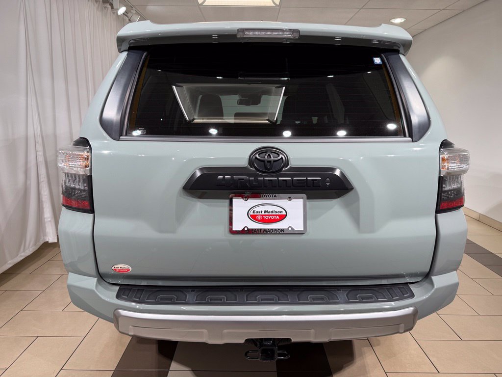 Certified 2023 Toyota 4Runner TRD Off-Road Premium w/ Off Road Premium Plus Package AWD/4WD image 4