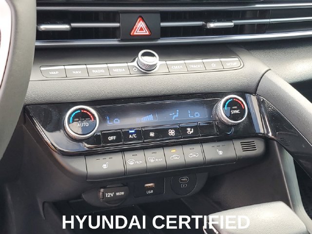 Used 2025 Hyundai Elantra SEL FWD image 19