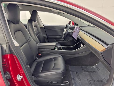 Used 2017 Tesla Model 3 Long Range image 15