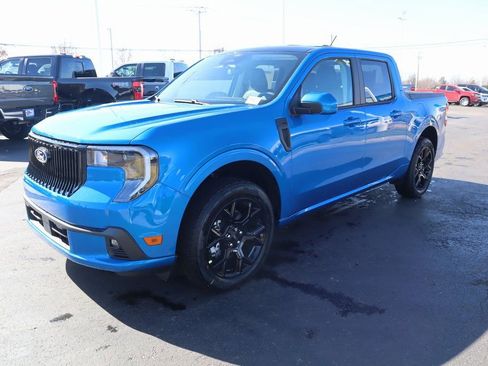 New 2026 Ford Maverick Lobo image 9