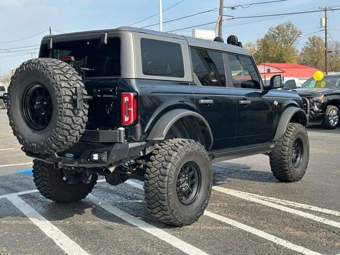 Used 2022 Ford Bronco Wildtrak image 6