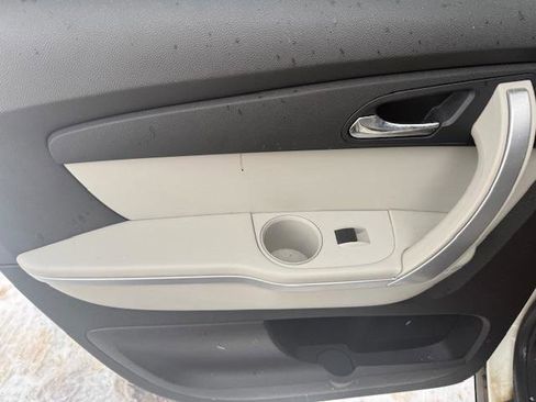 Used 2008 GMC Acadia SLT w/ Convenience Package image 14