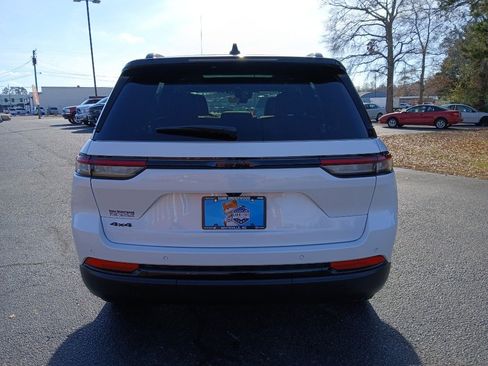 New 2025 Jeep Grand Cherokee Limited image 5