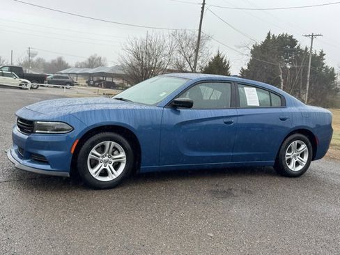 Certified 2023 Dodge Charger SXT image 3