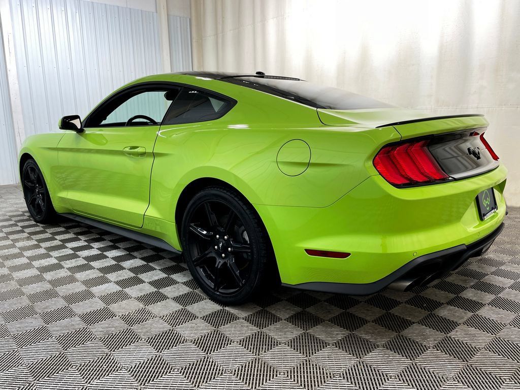 Used 2020 Ford Mustang Coupe w/ Equipment Group 101A RWD image 39