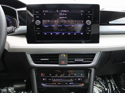 New 2026 Volkswagen Taos SEL AWD/4WD image 13
