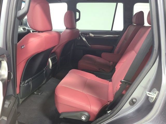 Used 2023 Lexus GX 460 Premium AWD/4WD image 19