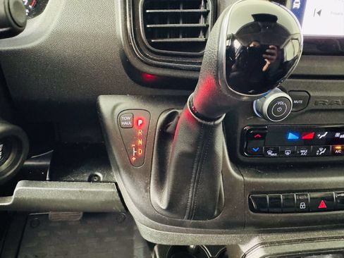 Used 2025 RAM ProMaster 3500 w/ Convenience Group FWD image 17