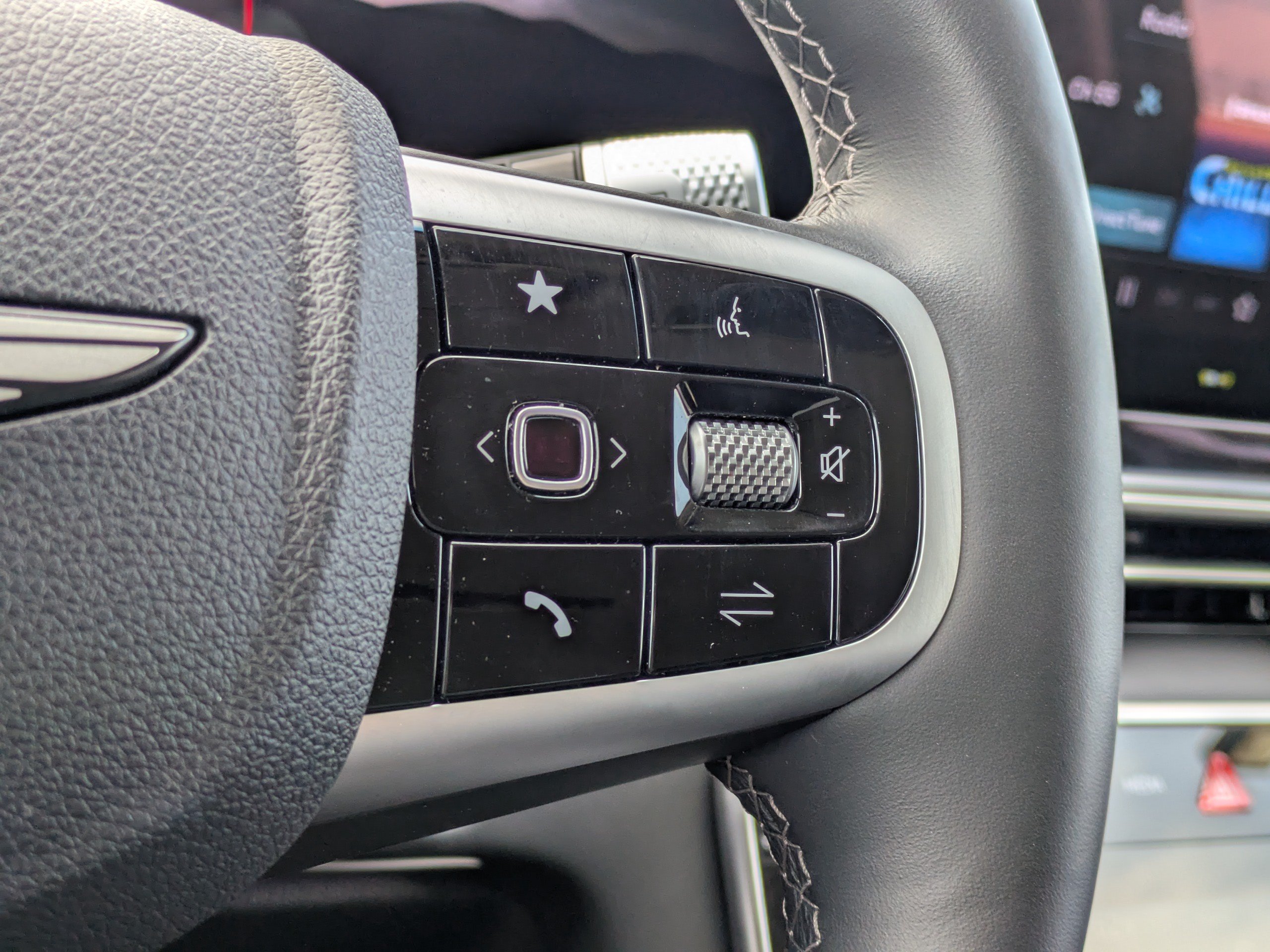 Used 2026 Genesis GV80 2.5T RWD image 25