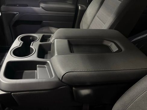 New 2026 GMC Sierra 1500 SLE w/ Preferred Package AWD/4WD image 21