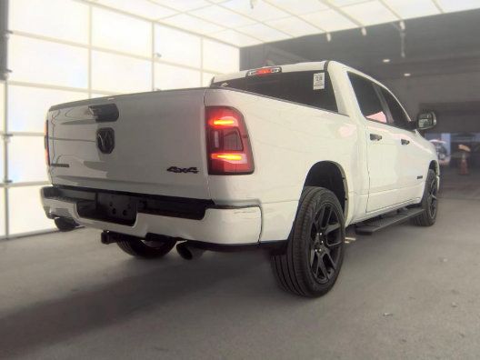 Used 2024 RAM 1500 Laramie AWD/4WD image 2