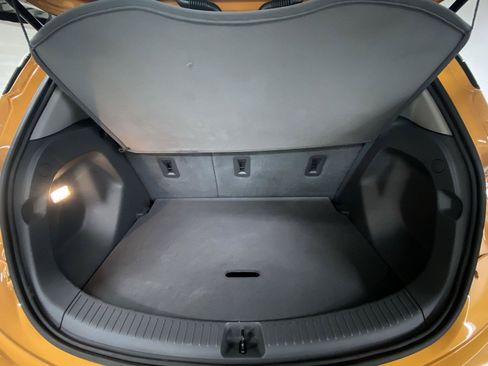 Used 2017 Chevrolet Bolt LT FWD image 23