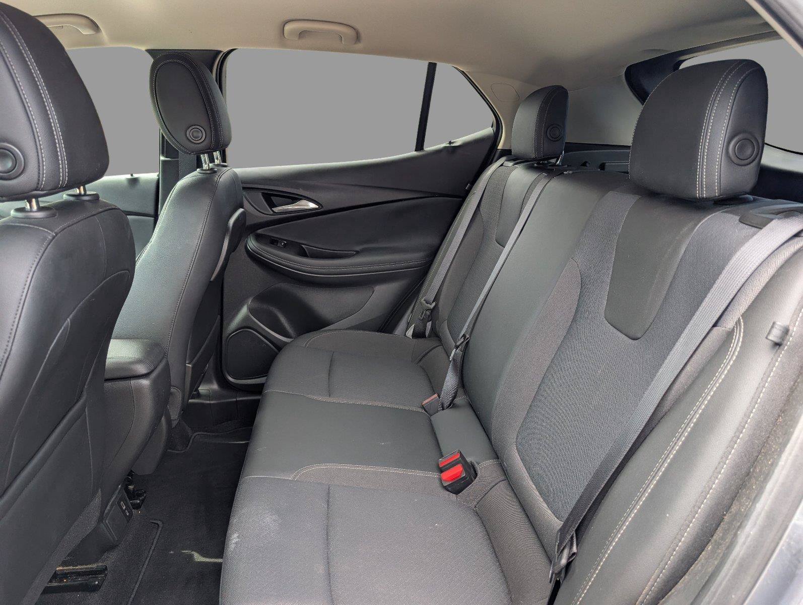Used 2022 Buick Encore GX Preferred FWD image 35