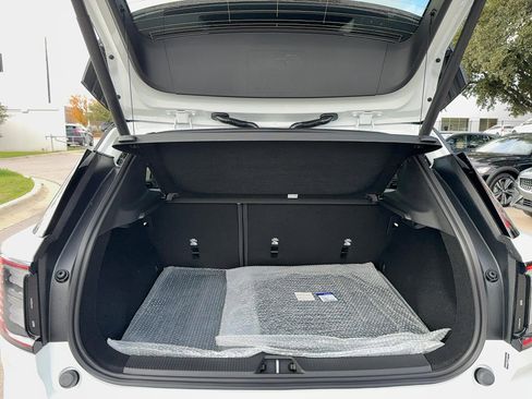 New 2026 Volvo EX30 Ultra w/ Climate Package image 23