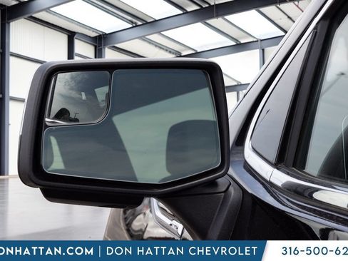 Used 2025 GMC Sierra 1500 SLT AWD/4WD image 28