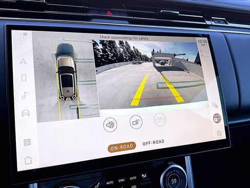 Used 2023 Land Rover Range Rover Long Wheelbase Autobiography image 26