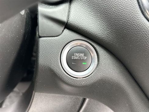 Certified 2023 Chevrolet Equinox LT FWD image 16