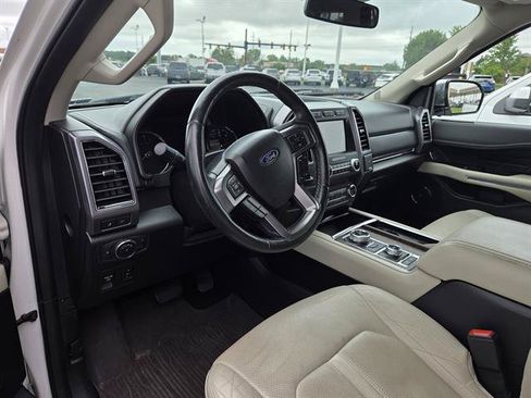 Used 2019 Ford Expedition Max Platinum AWD/4WD image 7