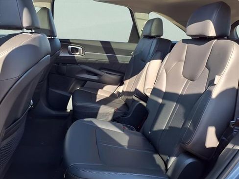 New 2025 Kia Sorento SX image 21