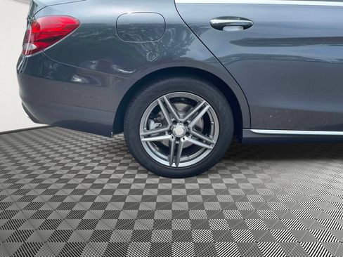 Used 2016 Mercedes-Benz C 300 4MATIC Sedan image 7