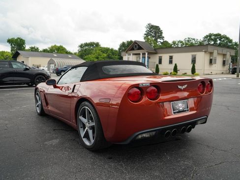 Used 2006 Chevrolet Corvette Convertible RWD image 3